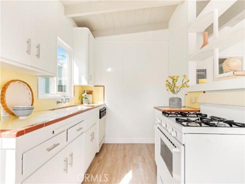 130 43rd , Newport Beach, CA