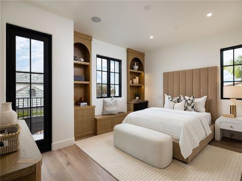 208 Via Palermo , Newport Beach, CA