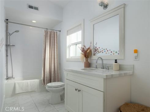 2056 Port Weybridge , Newport Beach, CA