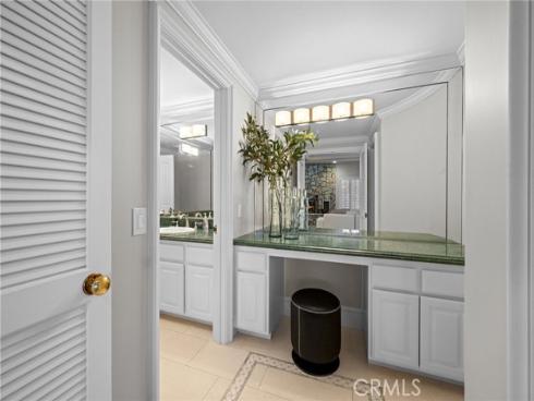 4 Huntington Court, Newport Beach, CA