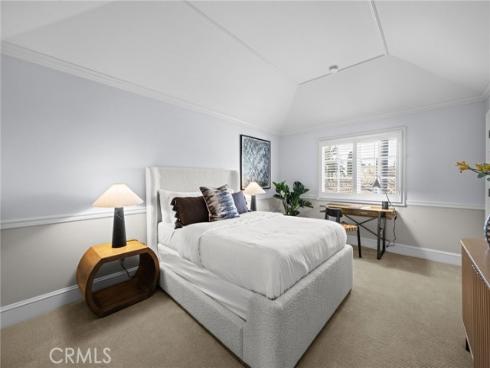 4 Huntington Court, Newport Beach, CA