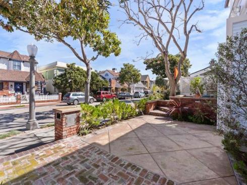 2117 Miramar Drive, Newport Beach, CA