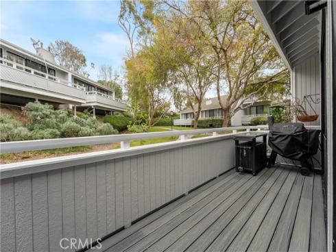 10 Serena Court, Newport Beach, CA