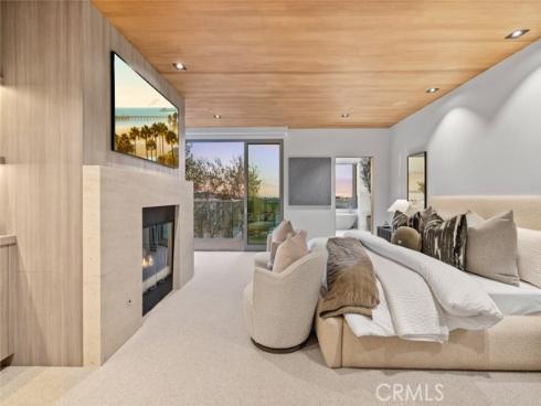 1399 Galaxy Drive, Newport Beach, CA