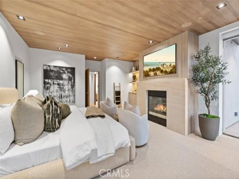 1399 Galaxy Drive, Newport Beach, CA