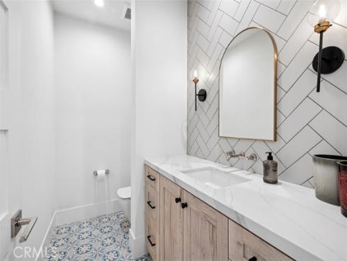 1423 Mariners Drive, Newport Beach, CA