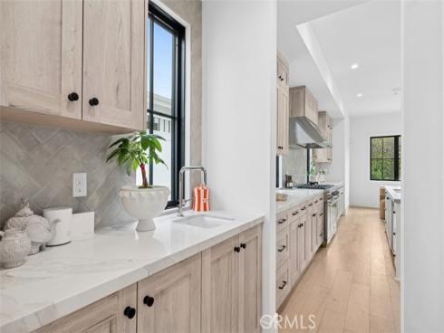 1423 Mariners Drive, Newport Beach, CA