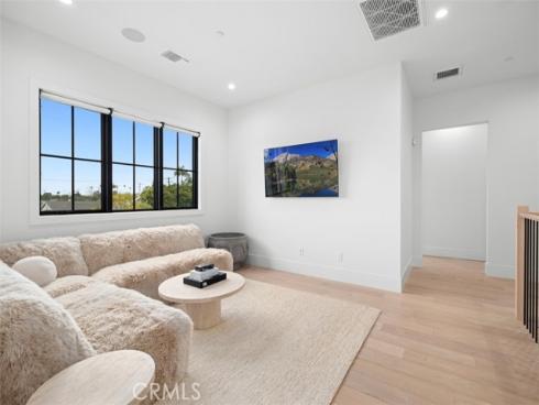 1423 Mariners Drive, Newport Beach, CA