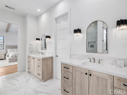 1423 Mariners Drive, Newport Beach, CA