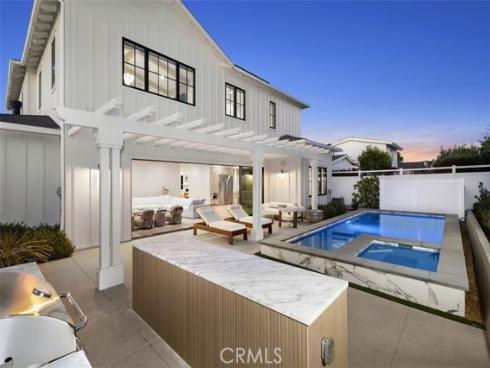 1423 Mariners Drive, Newport Beach, CA