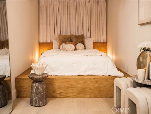 1344 W Bay   Avenue, Newport Beach, CA