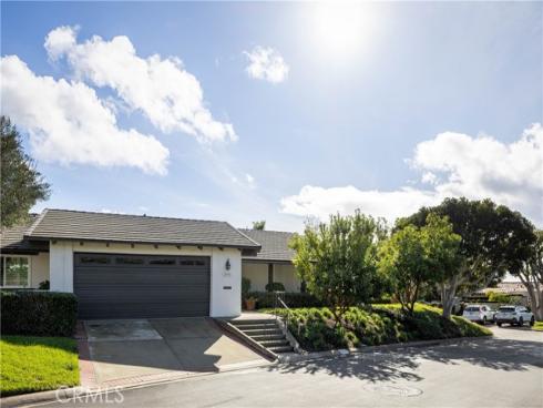 1955 Vista Caudal , Newport Beach, CA