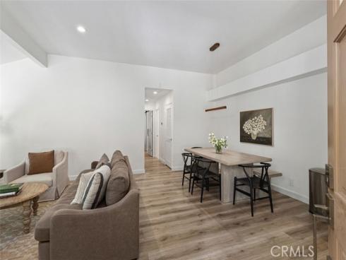 24 Corsica Drive, Newport Beach, CA