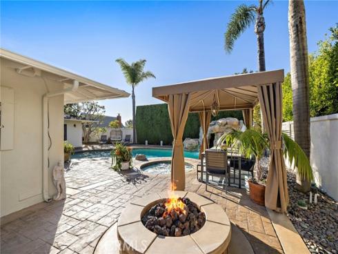 1423 Santiago Drive, Newport Beach, CA