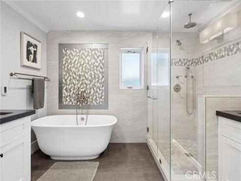 1577 Miramar Drive, Newport Beach, CA