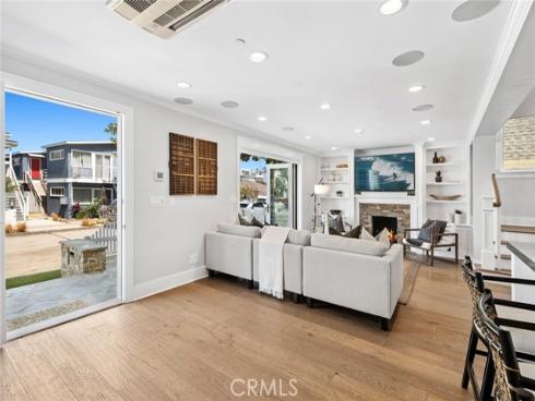 1577 Miramar Drive, Newport Beach, CA