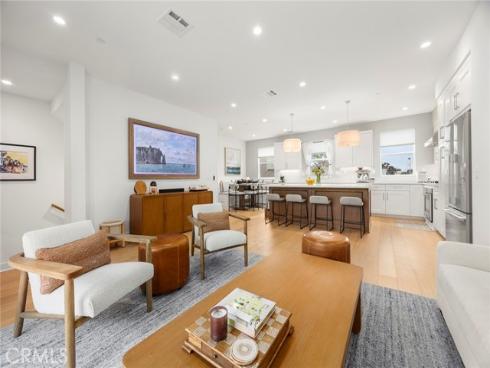 1173 Winslow , Newport Beach, CA