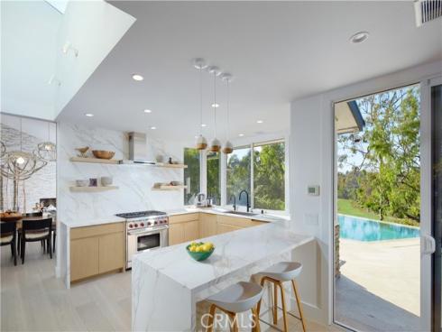 22 Cherry Hills Lane, Newport Beach, CA