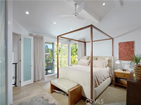 22 Cherry Hills Lane, Newport Beach, CA