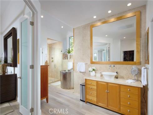 22 Cherry Hills Lane, Newport Beach, CA