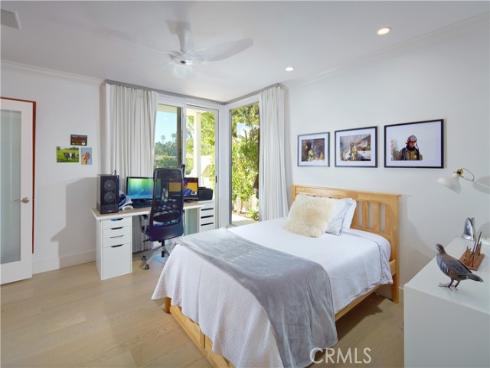 22 Cherry Hills Lane, Newport Beach, CA