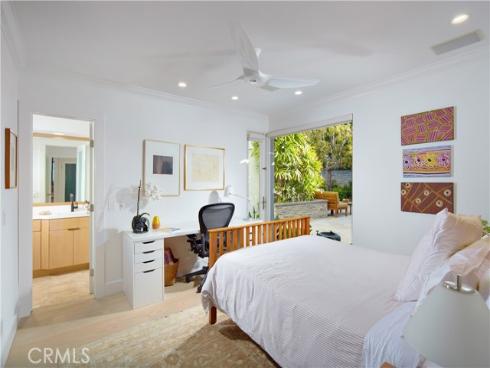 22 Cherry Hills Lane, Newport Beach, CA