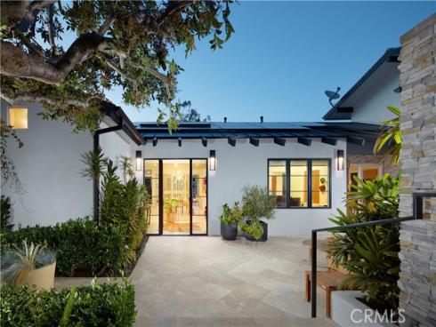 22 Cherry Hills Lane, Newport Beach, CA