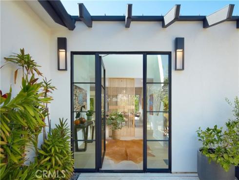 22 Cherry Hills Lane, Newport Beach, CA