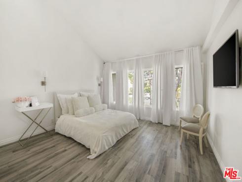 38 Sea Island Drive, Newport Beach, CA