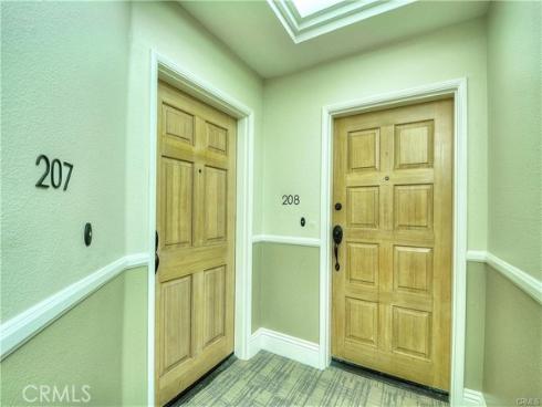 210 Lille 208 Lane, Newport Beach, CA