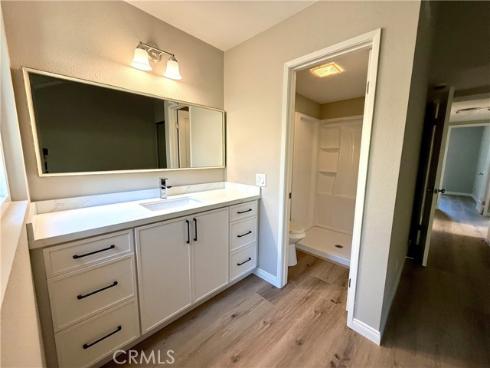 10 Summerwalk 29 Court, Newport Beach, CA