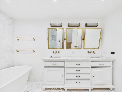 1615  Port Charles  , Newport Beach, CA