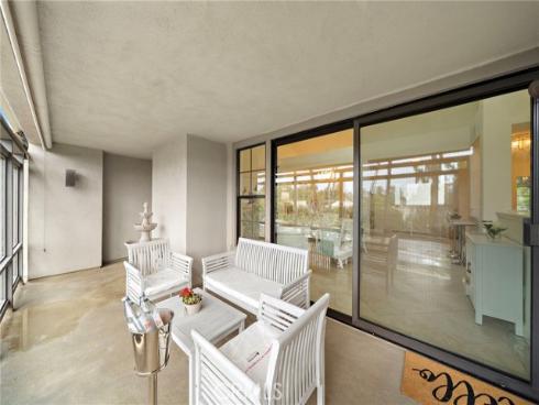 15 Sea Cove , Newport Beach, CA