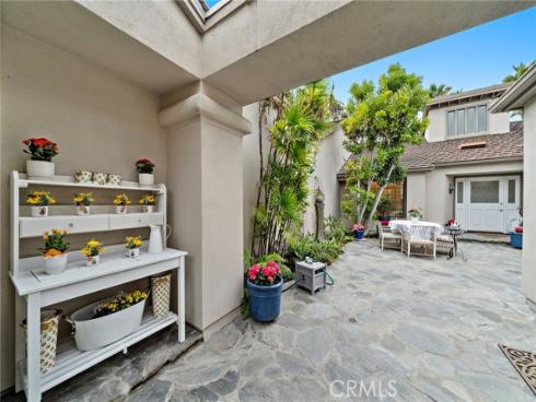 15 Sea Cove , Newport Beach, CA