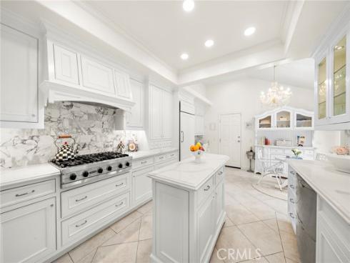 15 Sea Cove , Newport Beach, CA