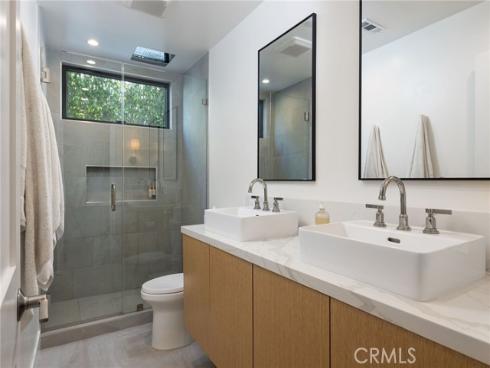 2012 Port Chelsea , Newport Beach, CA