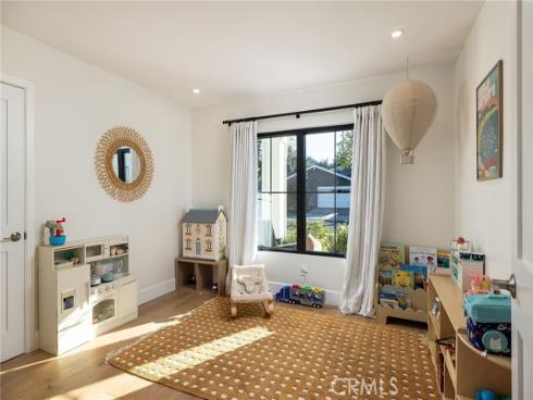 2012 Port Chelsea , Newport Beach, CA