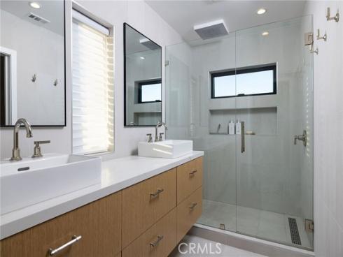 2012 Port Chelsea , Newport Beach, CA