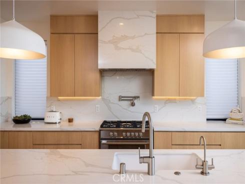 2012 Port Chelsea , Newport Beach, CA