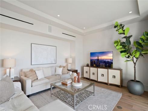 1535 Santa Barbara , Newport Beach, CA