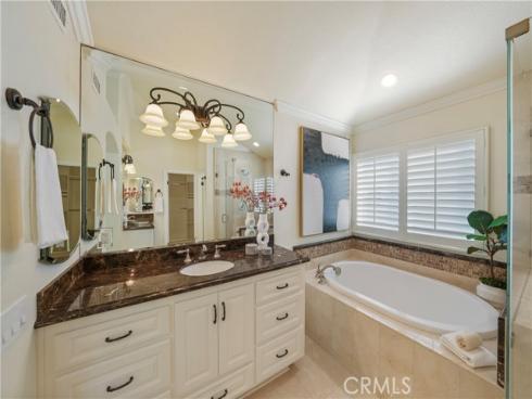 3113 Corte Linda , Newport Beach, CA