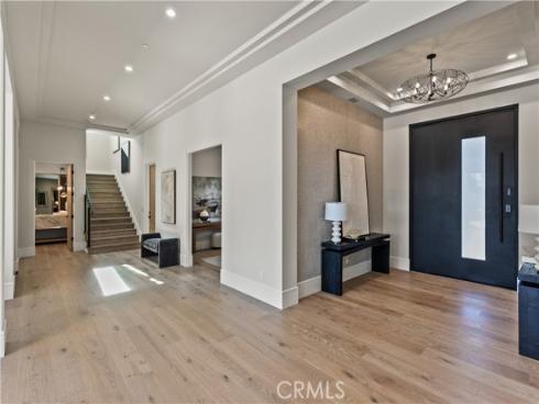 76 Hillcrest Lane, Newport Beach, CA