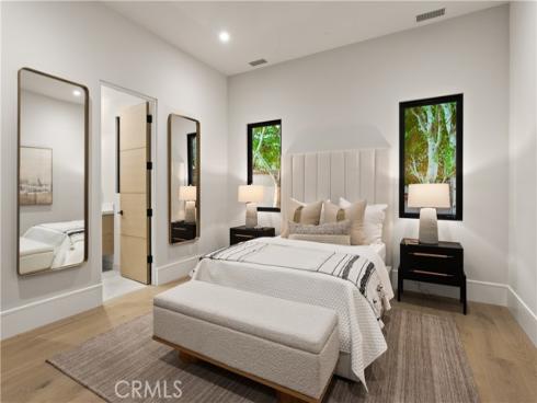 76 Hillcrest Lane, Newport Beach, CA