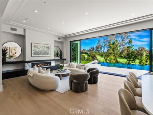 76 Hillcrest Lane, Newport Beach, CA