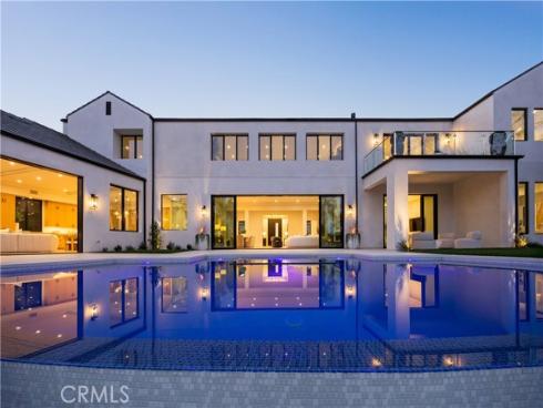 76 Hillcrest Lane, Newport Beach, CA