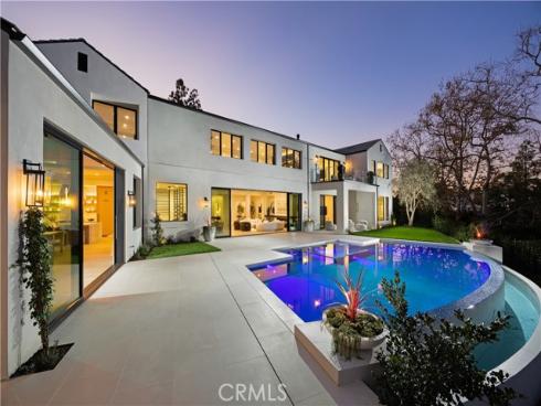 76 Hillcrest Lane, Newport Beach, CA