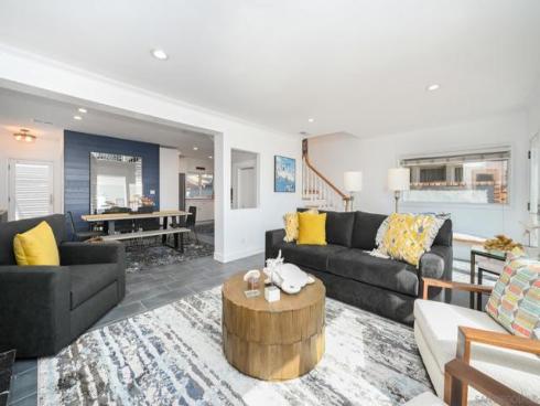 206 E Oceanfront , Newport Beach, CA