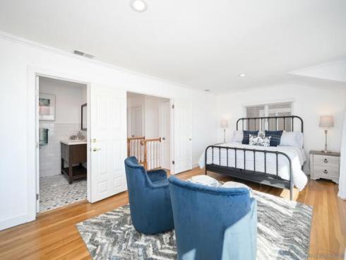 206 E Oceanfront , Newport Beach, CA