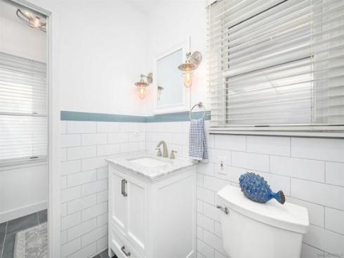 206 E Oceanfront , Newport Beach, CA