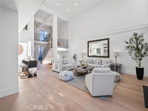 25 Rue Grand Ducal , Newport Beach, CA